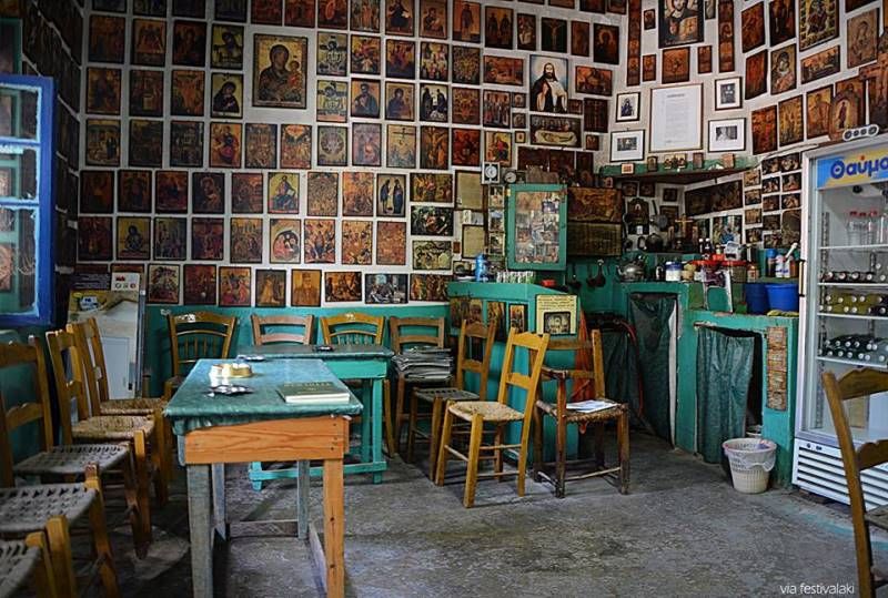 Greek Coffee Culture - Greek Coffee Shops And Traditions